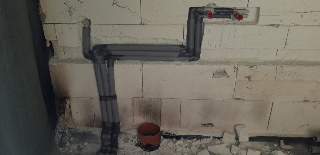 Jesenice, okr. Rakovník – Rekonstrukce ZTI a topení — fotografie 32